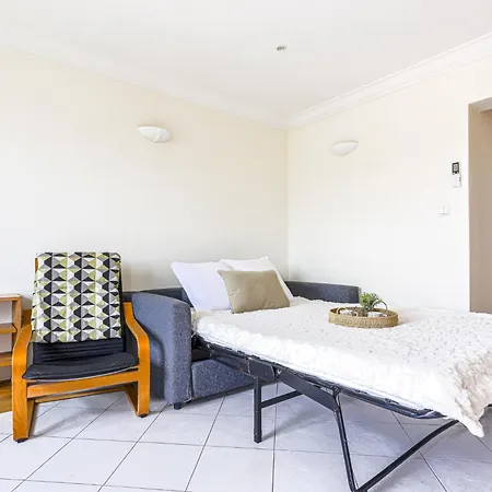 Le Mirazur By Interhome *