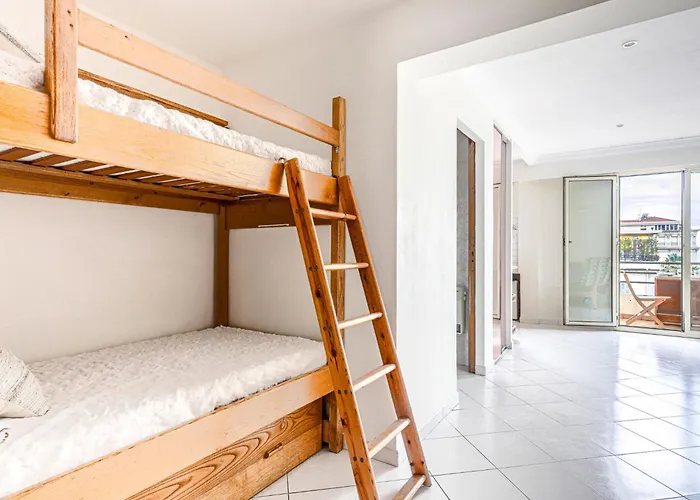 Apartmán Le Mirazur By Interhome