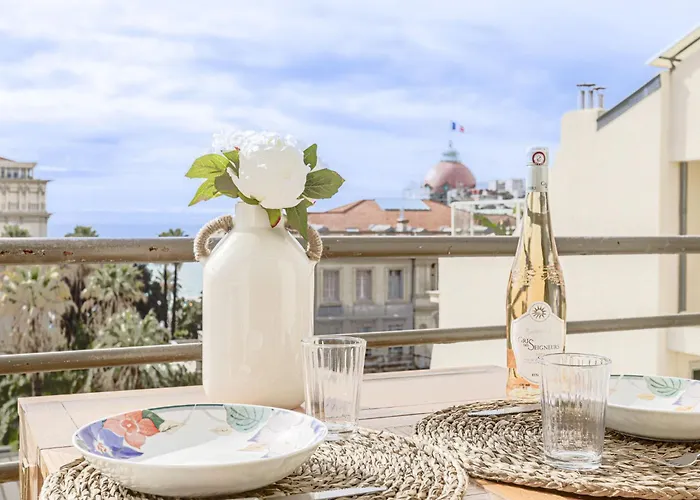 Le Mirazur By Interhome Niza